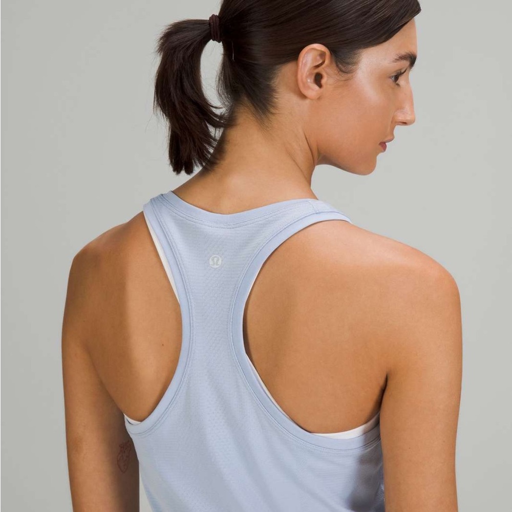 Lululemon Swiftly Tech Razorback 2.0 Race